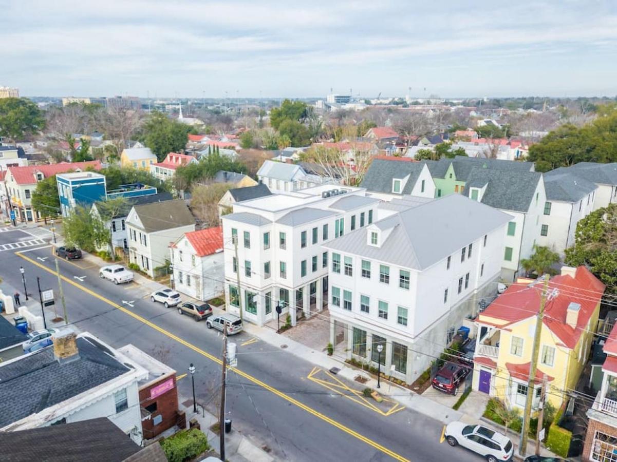 The Wando Suite At 122 Spring Charleston Exterior photo